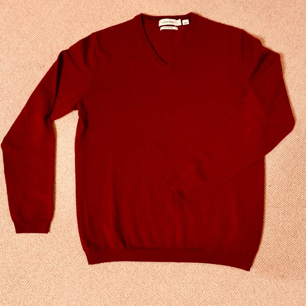 PRICE DROP!🥳 Calvin Klein Red Merino Wool Sweater
